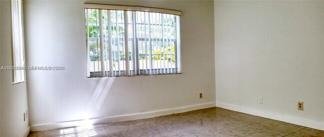 Building Photo - 11460 NW 42nd St