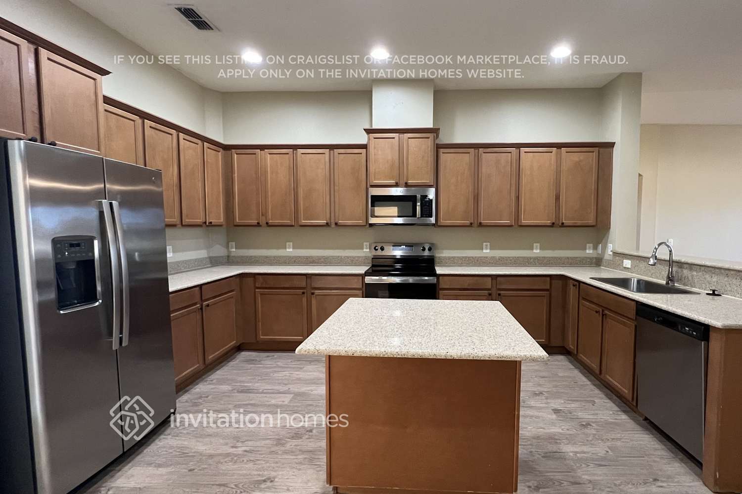 Building Photo - 3484 Tumbling River Dr