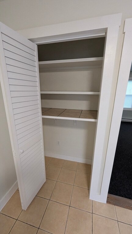 Building Photo - 59 Davis St