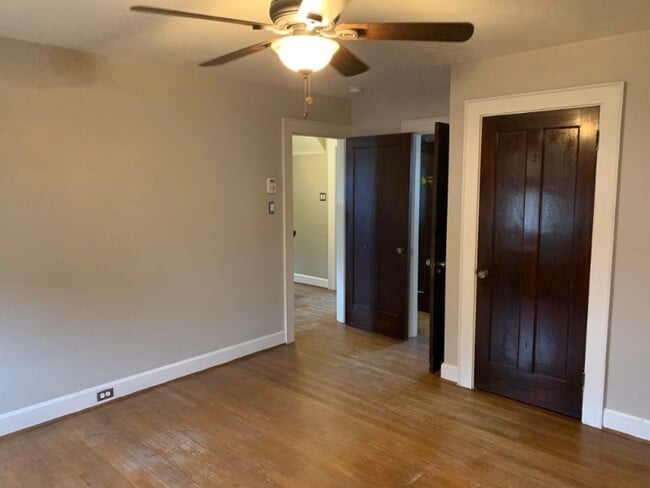 Building Photo - 1842 Berkley Ave