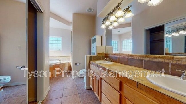 Building Photo - 4312 Marna Lynn Ave NW