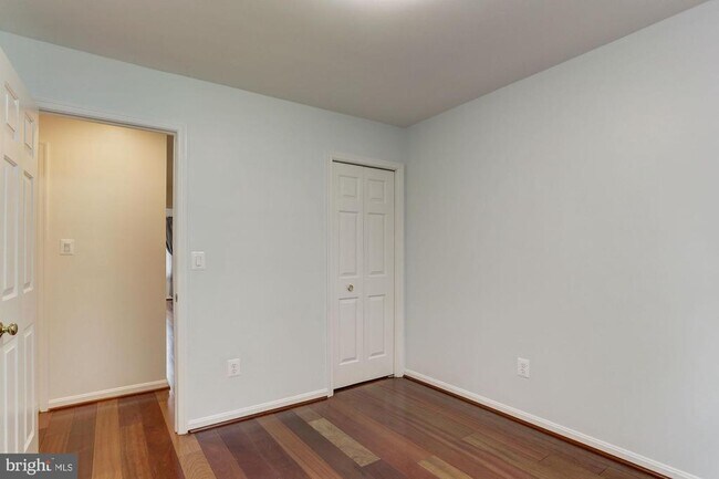 Building Photo - 7133 Swansong Wy
