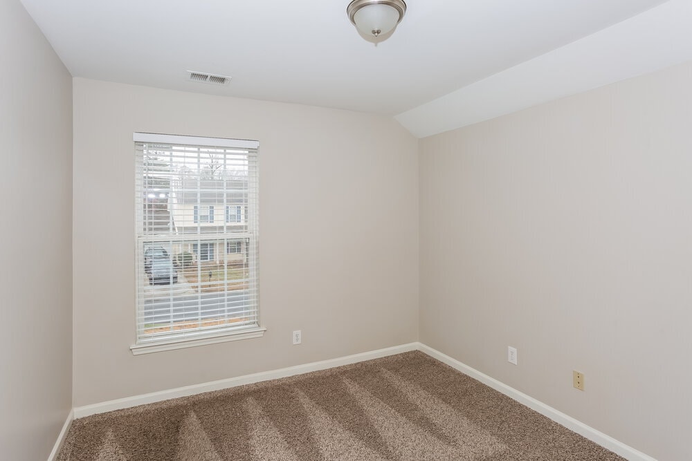 Building Photo - 7028 Indian Ridge Ln