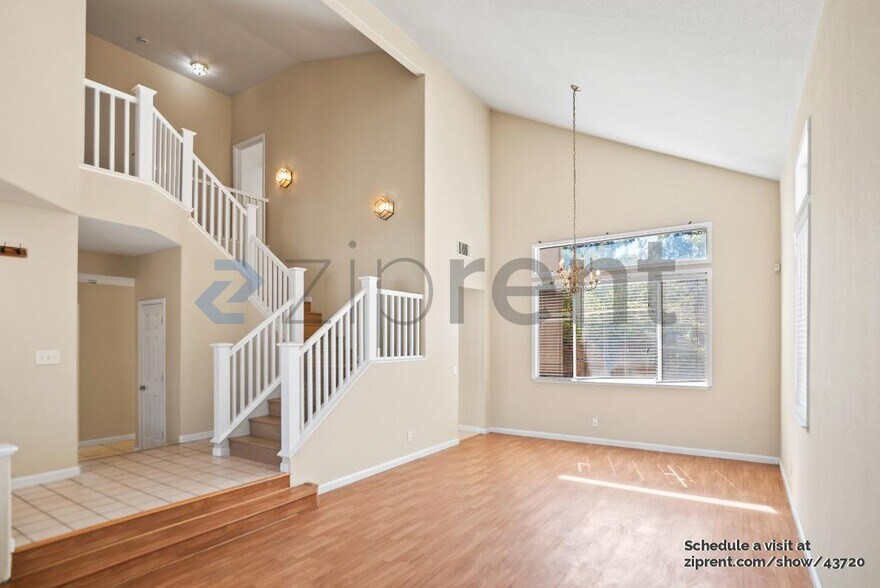 Building Photo - 2341 Whitetail Dr