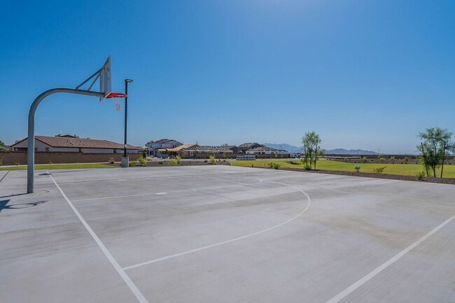 Building Photo - Modern 3-Bed + Den Home in Ventana De Estrellas