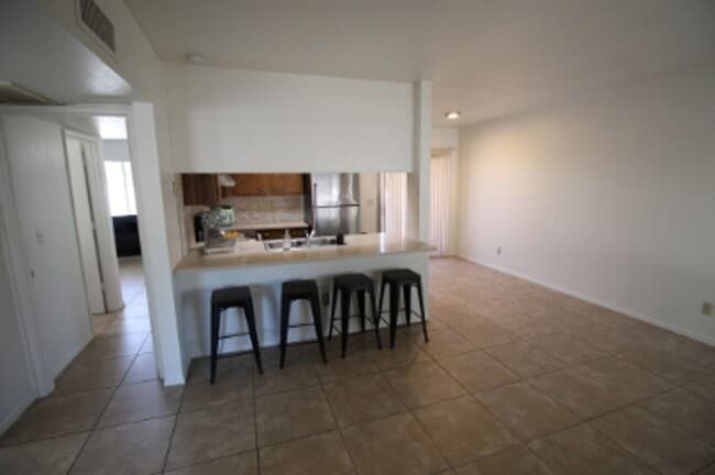 Building Photo - Townhome COMING AVAILABLE SOON!!!! Cute 2bd/2ba