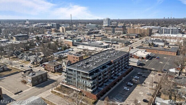 Building Photo - 101 Curry Ave