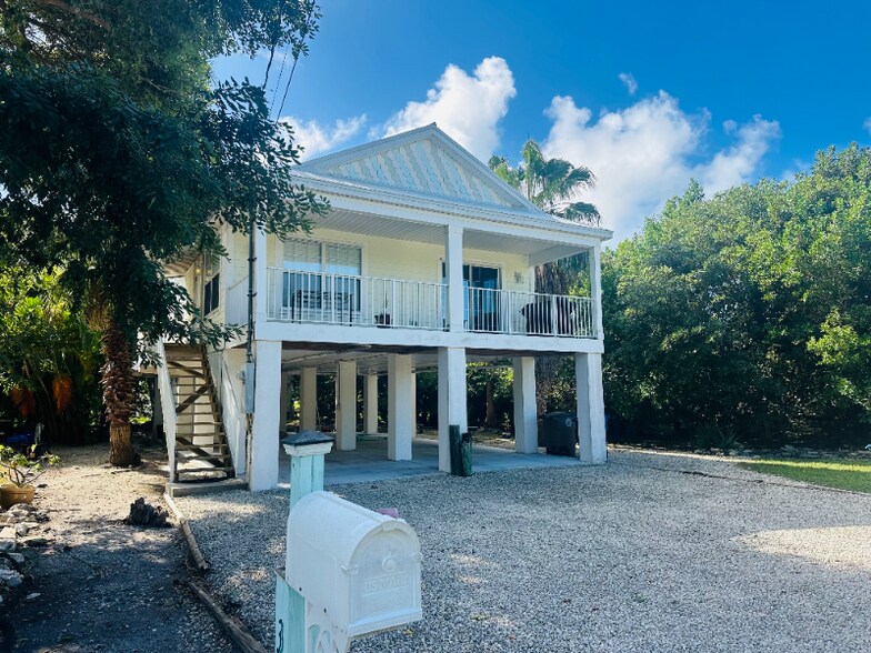 Primary Photo - 31430 Avenue E