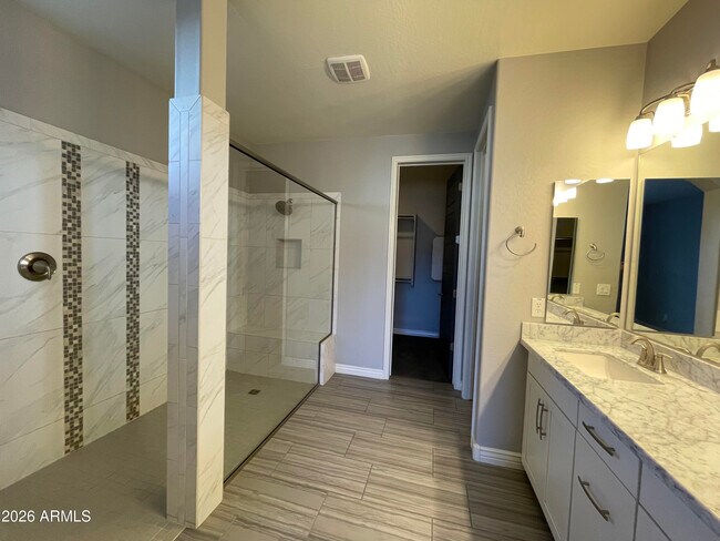 Building Photo - 10154 Theorem Dr