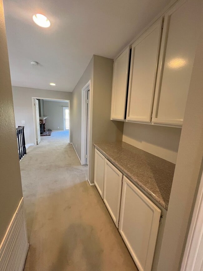 Building Photo - Large 4 bedroom home now available in Walnut