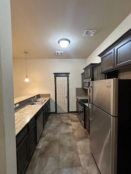 Building Photo - 18221 Manera Way