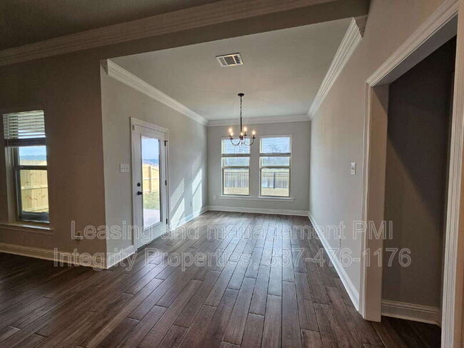 Building Photo - 26063 Purdy Ave