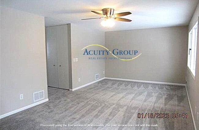 Building Photo - 3BR, 2BA Townhome for Rent