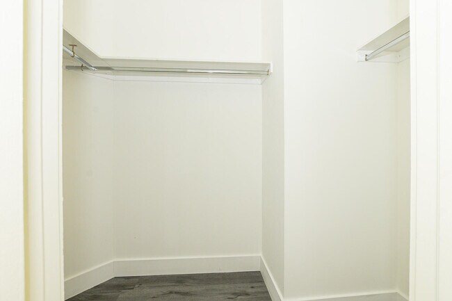 Building Photo - 3944 Sabal Way
