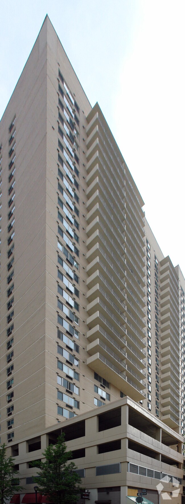 William Penn House Philadelphia, PA Apartment Finder