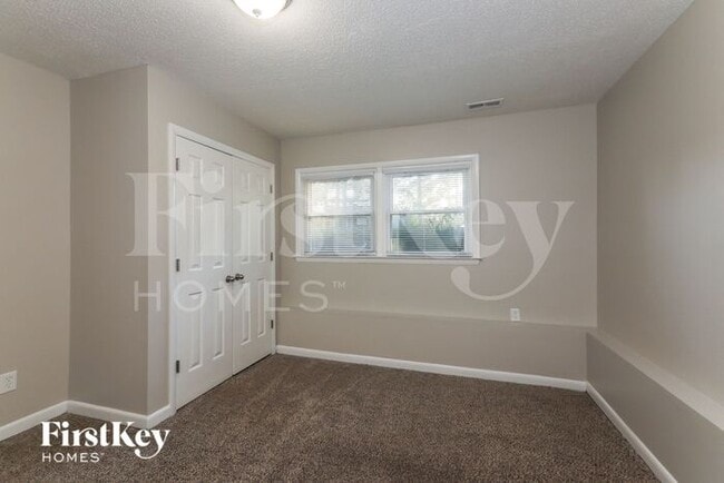 Building Photo - 8508 Woodthorn Pl