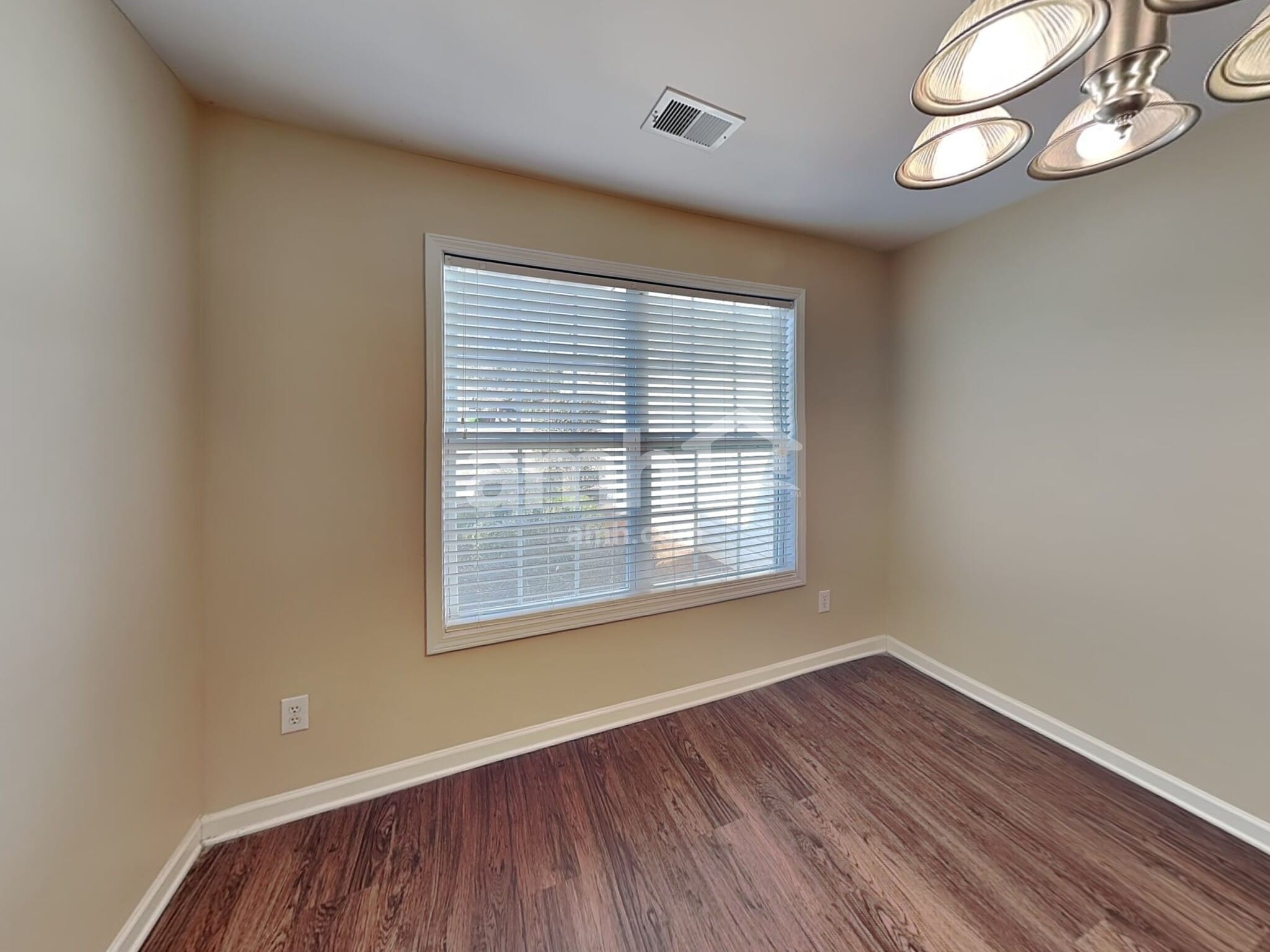 Building Photo - 6078 Lancelot Ln