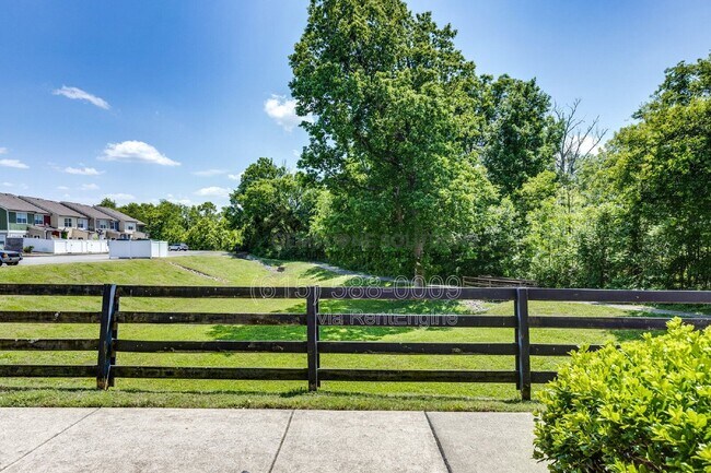 Building Photo - 6007 Dupont Cove Dr