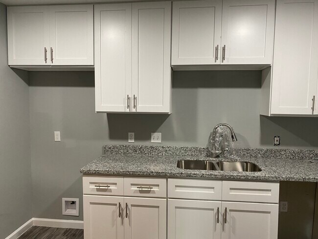 Building Photo - 7217 Kassarine Pass