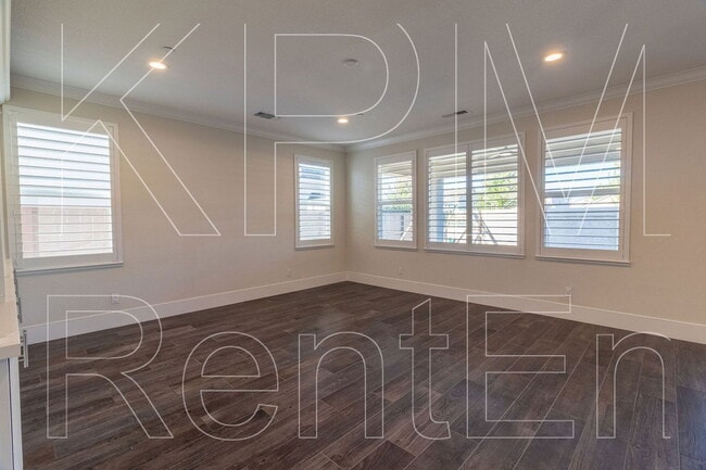 Building Photo - 10940 Portside Dr