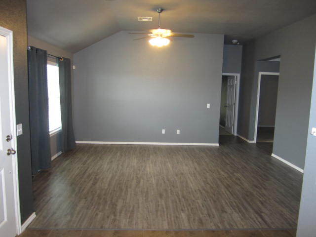 Building Photo - 925 Switzerland Ave