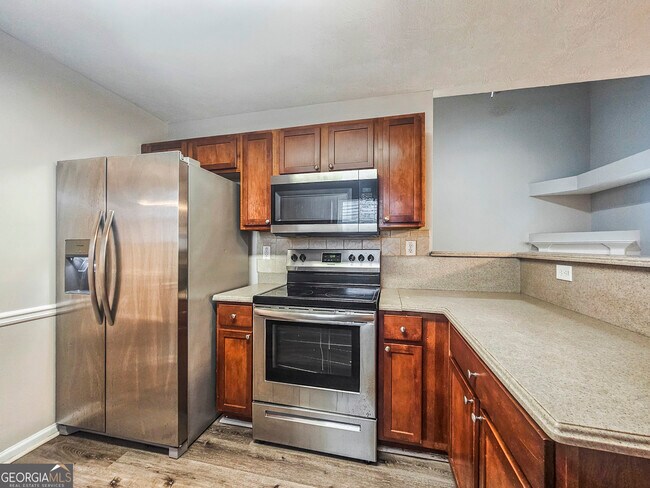 Building Photo - 4723 Beau Point Ct SW
