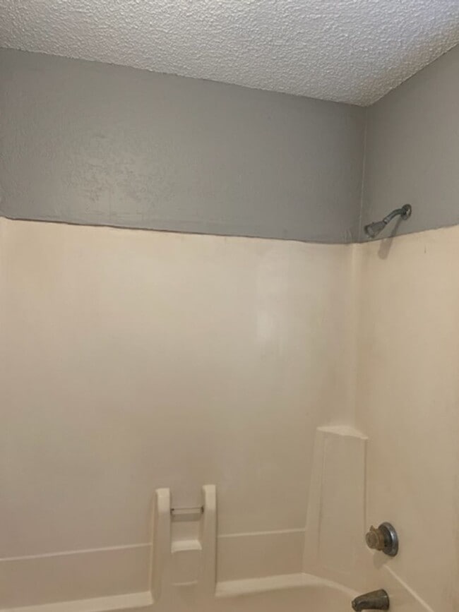 Building Photo - 1712 San Rafael St