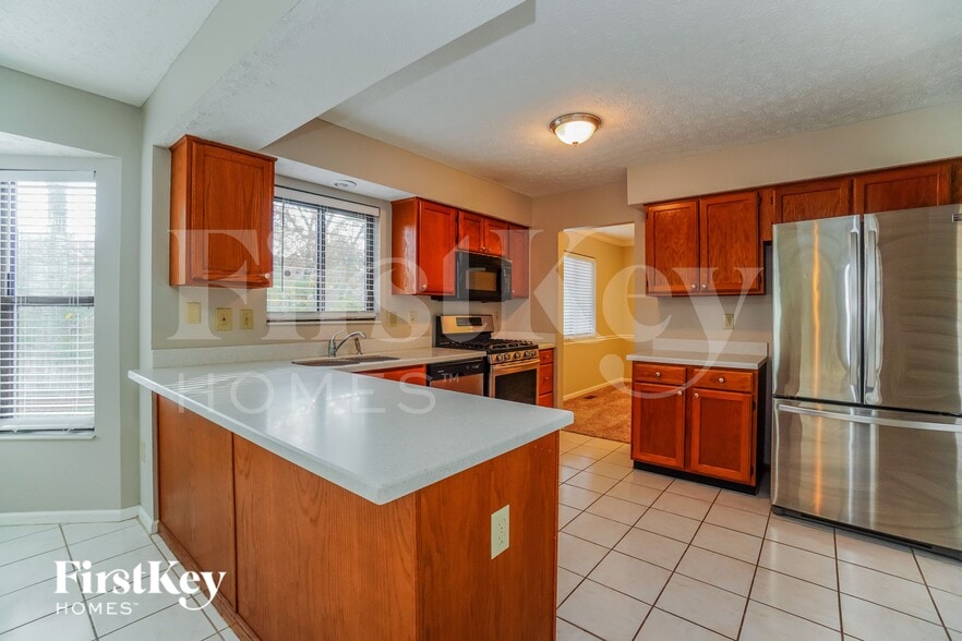 Building Photo - 8900 Cornwallis Ct