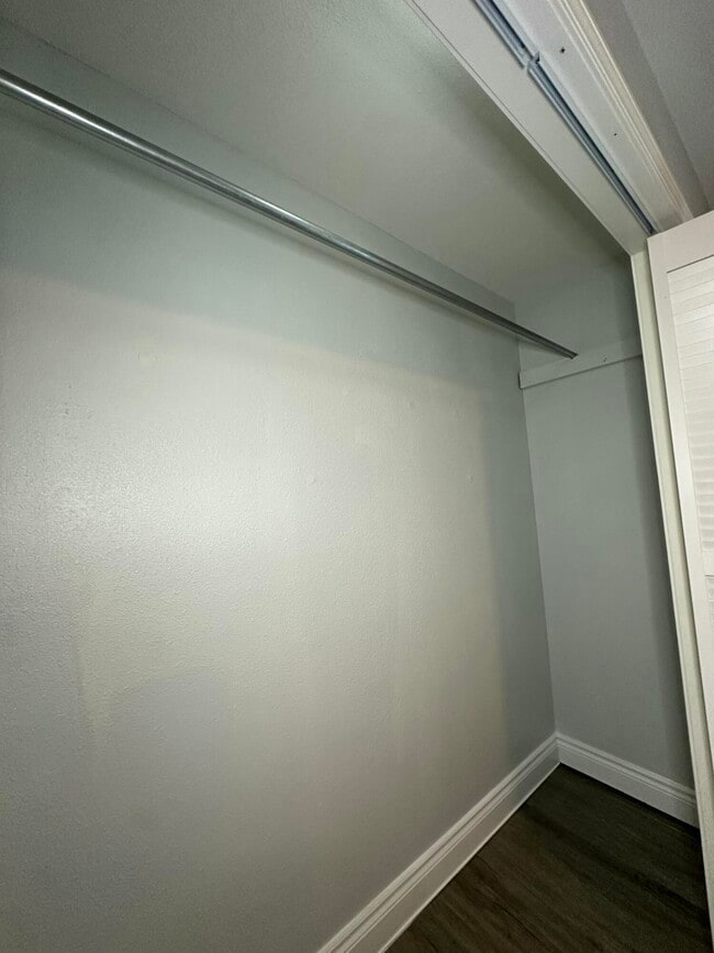 Building Photo - 8890 W Farm Rd 104