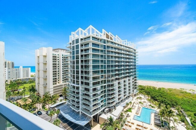 Building Photo - 3100 N Ocean Dr