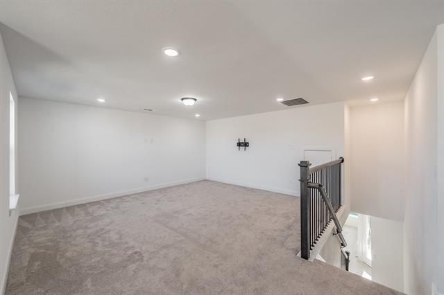 Building Photo - 13361 Hedgebrook Pl