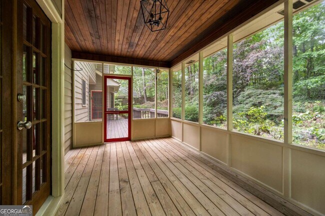Building Photo - 3741 Bays Ferry Way