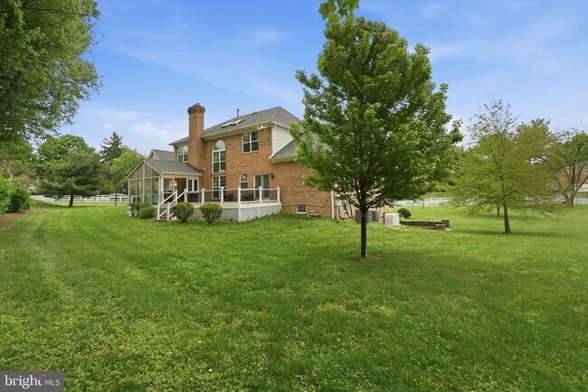 Building Photo - 13010 Boswell Ct
