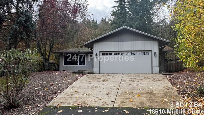 Primary Photo - Spacious, Open-Concept 3 Bedroom West Linn Home