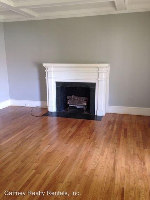 Building Photo - 108 E Jefferies St