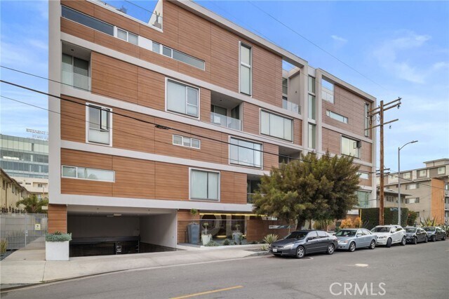 Building Photo - 6735 Yucca St