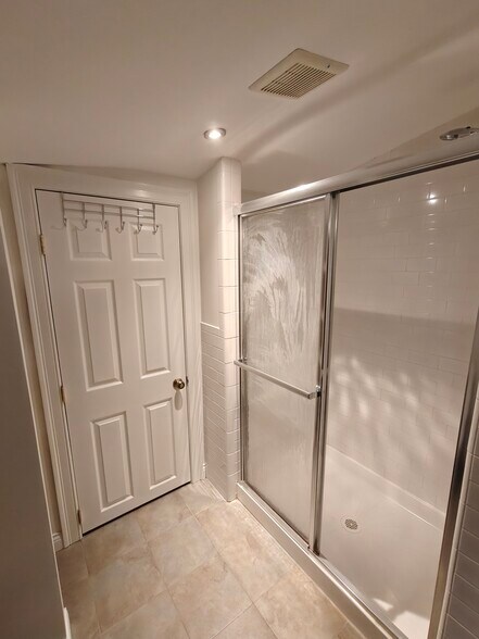 Building Photo - 4204 Williamson Pl