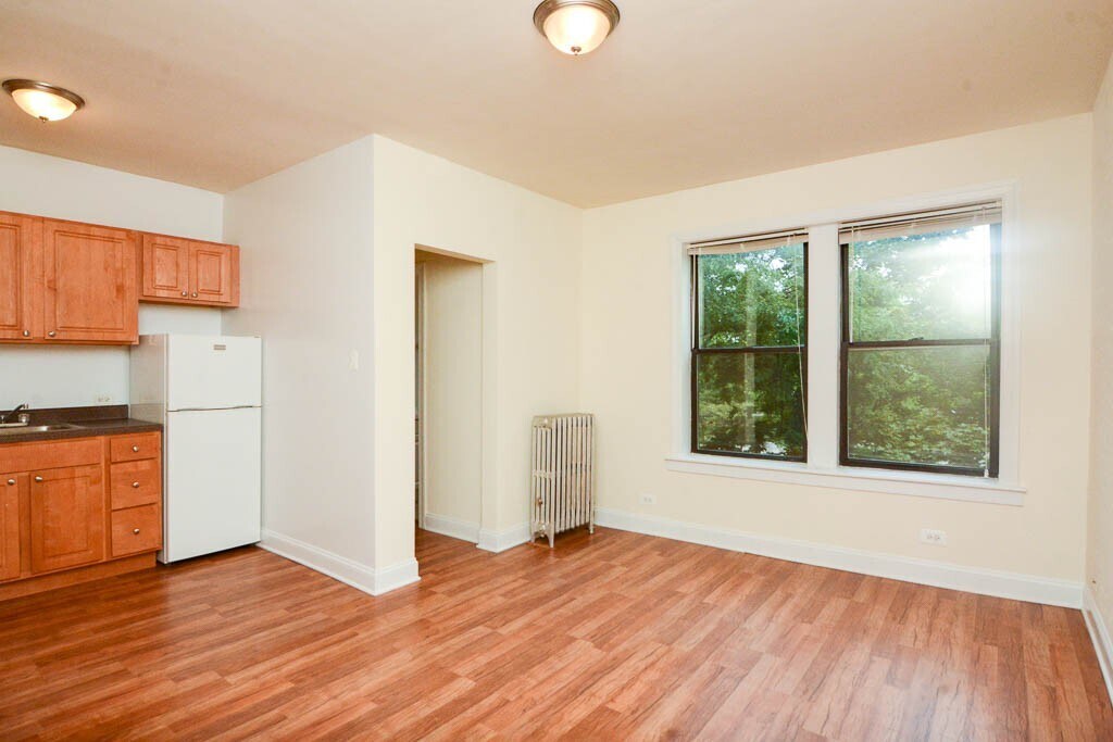 Building Photo - 1742 N Humboldt Blvd