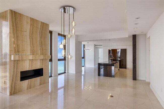 Building Photo - 17749 Collins Ave