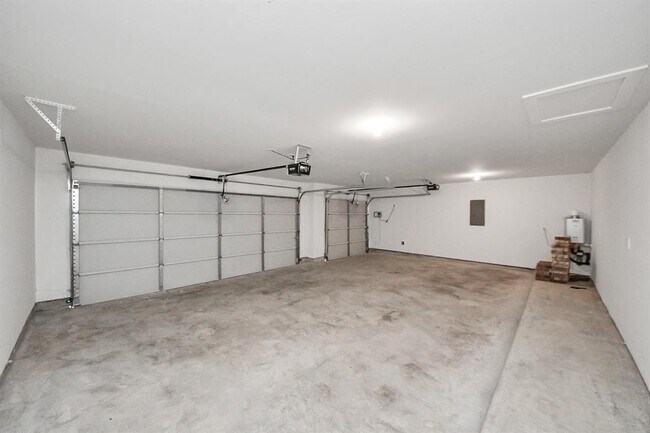 Building Photo - 31206 Kenswick Grove Ln