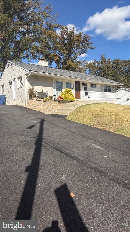 Building Photo - 7308 Old Keene Mill Rd