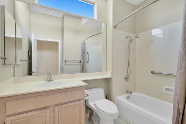 Building Photo - 38286 Brandywine Ave