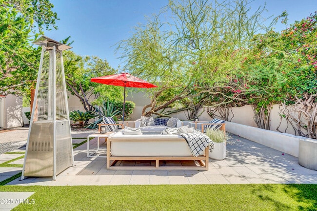 Building Photo - 6139 N 31st Ct