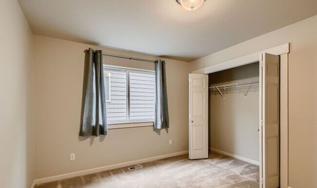 Building Photo - Beautiful Bothell Home in Northshore School District!!