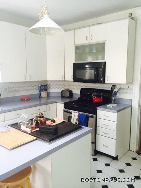 Building Photo - 229 Harvard St