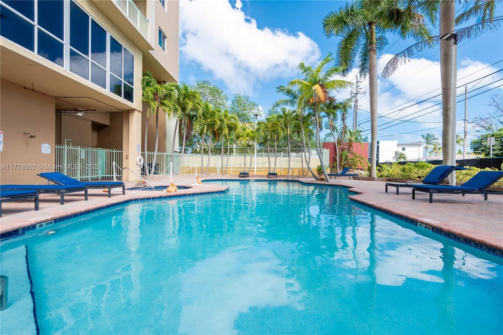 Building Photo - 3500 Coral Way