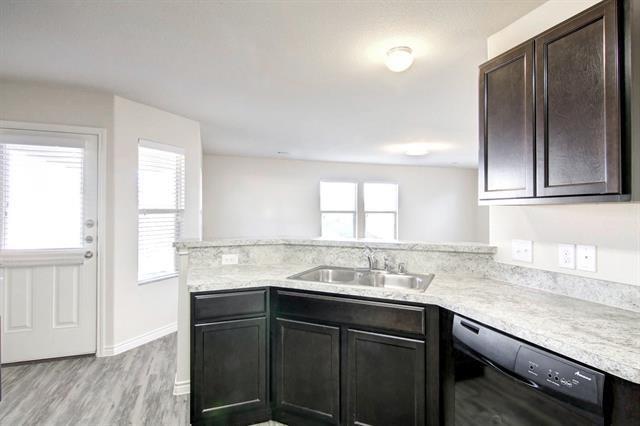 Building Photo - 4136 Twinleaf Dr
