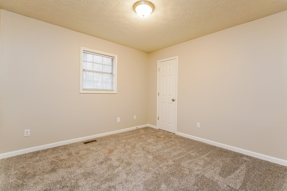 Building Photo - 2631 Windage Dr SW