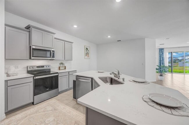 Building Photo - 2555 Bending Bonsai Dr