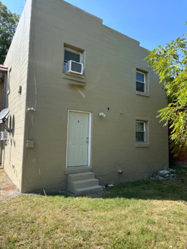 Building Photo - 109 N Cannon Dr